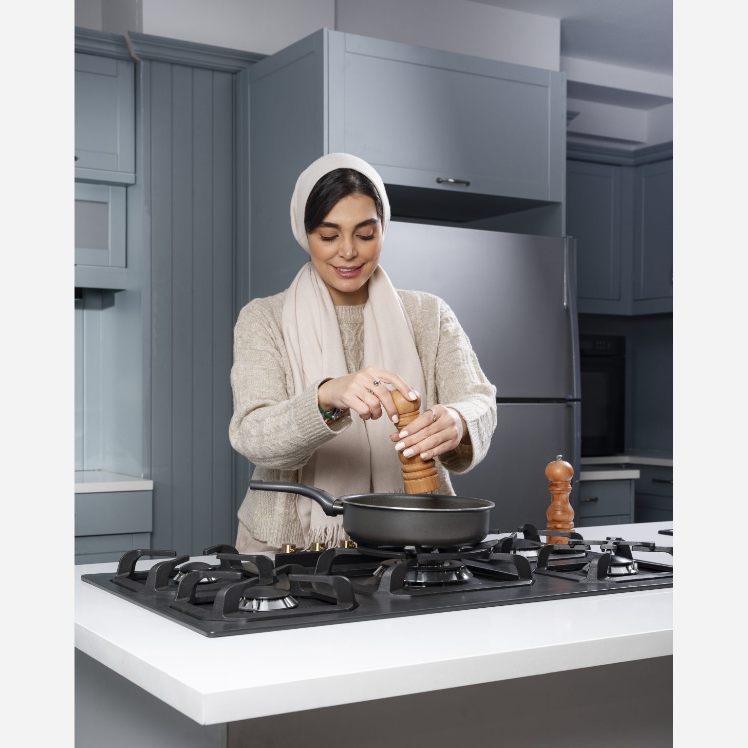 گاز پنج شعله لعابی 2302 بیمکث (پس کرایه)