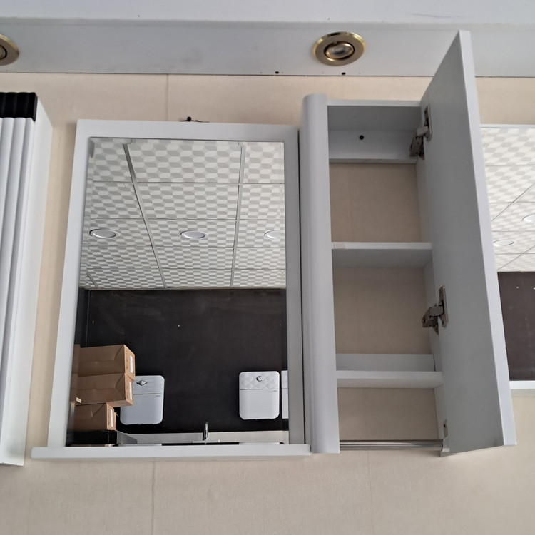 آینه و باکس PVC آلفا 60 مروا کابین (عرض 65 ارتفاع 60) (پس کرایه)